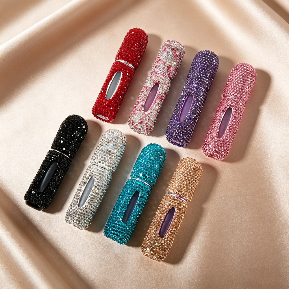 Perfume New Fragrance - ขวดน้ำหอมแบบพกพาขนาด 5 มล. ประดับเพชร พร้อมหัวฉีดแบบพ่นฝอยละเอียด เติมน้ำหอมได้