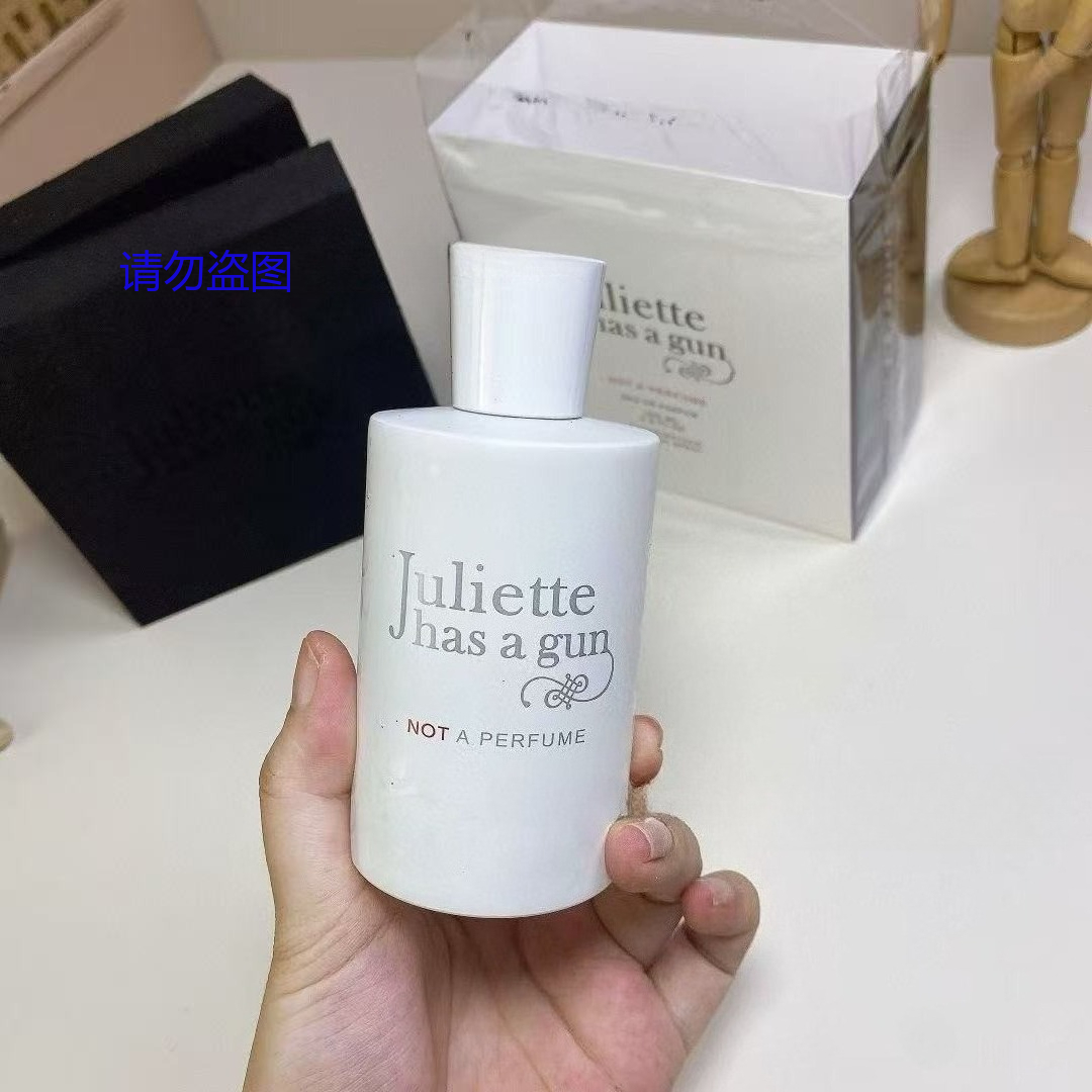 น้ำหอมระดับพรีเมียม 100 มล. สำ - Perfume Luxury Fragrance บทวิจารณ์และราคา